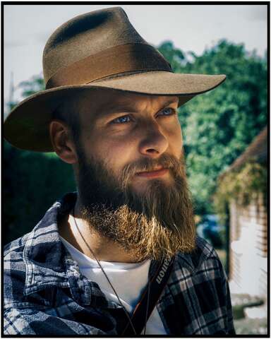 Photograph 03