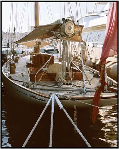 Photograph 05